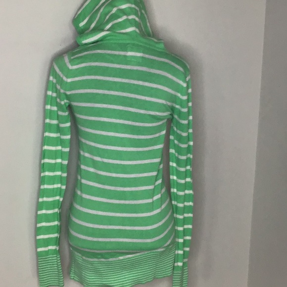 Victoria’s Secret women’s shirt - Picture 3 of 4